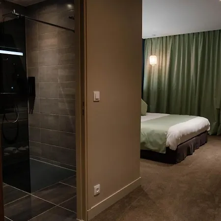 & Restaurant La Maison Des Bles Hotel 4*
